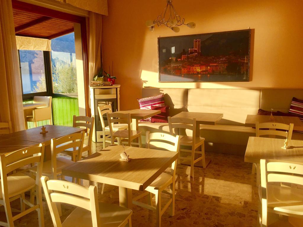 Villa Emma Малчезине Екстериор снимка